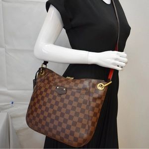 Louis Vuitton Ebene South Bank Besace